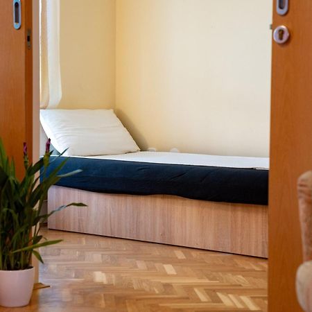 Rab Centar Due Apartment Palit Exterior photo