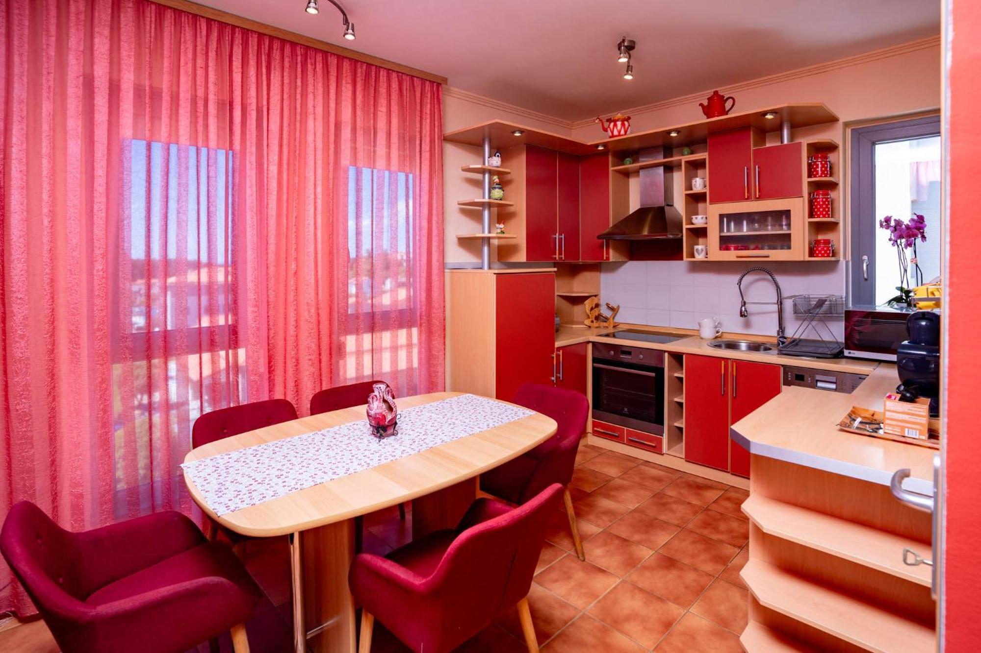 Rab Centar Due Apartment Palit Exterior photo